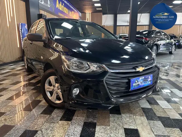 Carro Chevrolet Onix 2024 1.0