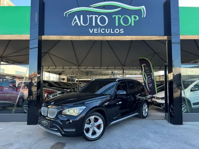 Carro BMW X1 2014 2.0 sDrive20i (Aut)