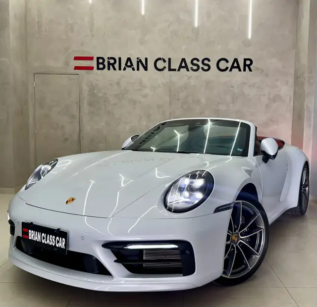 Carro Porsche 911 Cabriolet 2023 Cabriolet 3.0 (991/992)