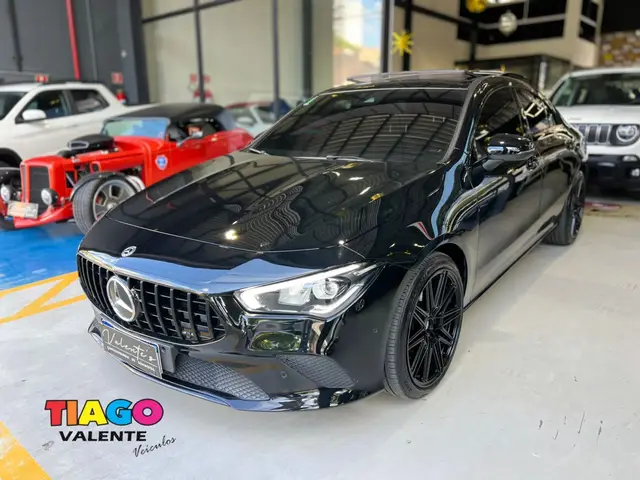 Carro Mercedes-Benz CLA 250  2022 2.0 CGI Gasolina 4MATIC (Aut)