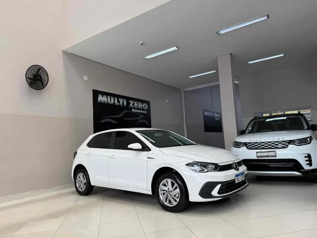 Carro Volkswagen Polo 2025 Track 1.0 Flex 12V 5p