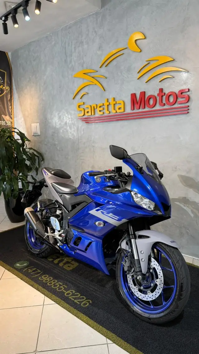 Moto Yamaha YZF R3 2022 (ABS)