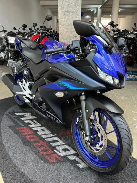 Moto Yamaha YZF R15 2025 ABS