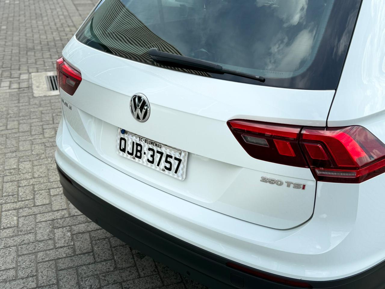 vw - volkswagen tiguan 1.4 250 tsi allspace comfortline