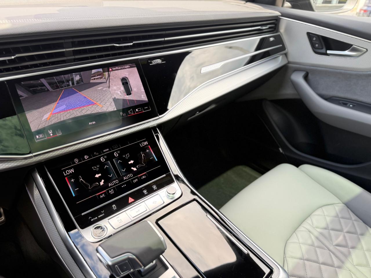 audi q8 3.0 tfsi performance black quattro s tronic