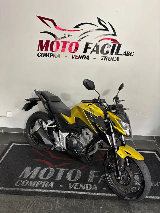 Moto Honda CB 300F Twister 2024 (ABS)