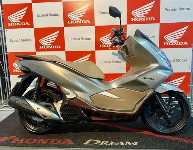 Moto Honda PCX 150 2022 DLX