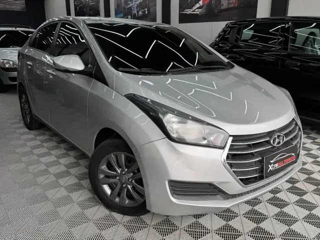 Carro Hyundai HB20S 2017 1.6 Comfort Style (Flex)