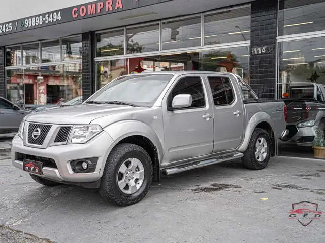 Carro Nissan Frontier 2016 2.5 TD CD S 4x4