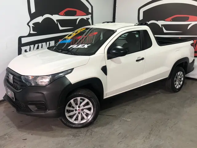 Carro Fiat Strada 2023 Endurance 1.4 Cabine Plus (Flex)