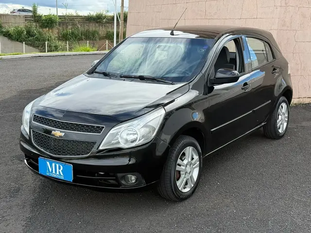 Carro Chevrolet Agile 2011 LTZ 1.4 8V (Flex)