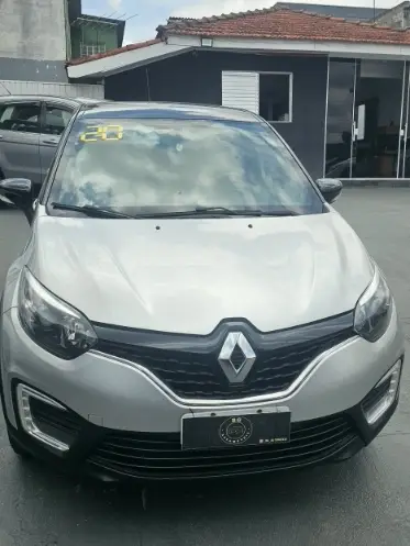 Carro Renault Captur 2020 Life 1.6 CVT (Flex) (PCD)