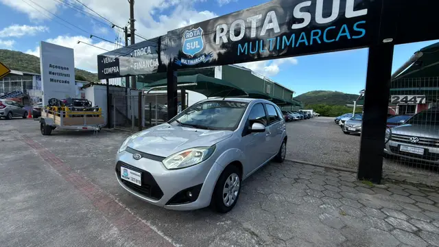 Carro Ford Fiesta Sedan 2014 S 1.0 8V Flex 4p