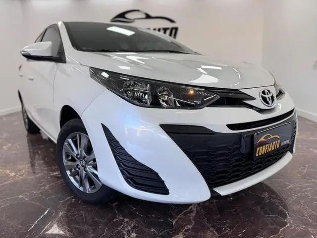 Carro Toyota Yaris 2020 1.5 XL Plus Connect CVT (Flex)