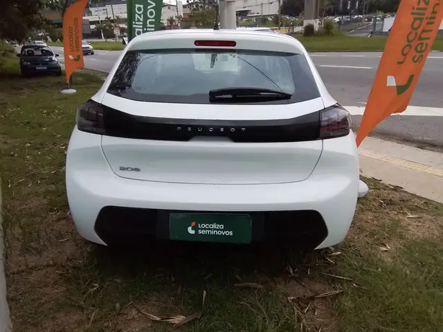 Carro Peugeot 208 2024 Like 1.0