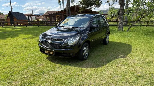 Carro Chevrolet Agile 2013 LTZ 1.4 Easytronic (Flex)