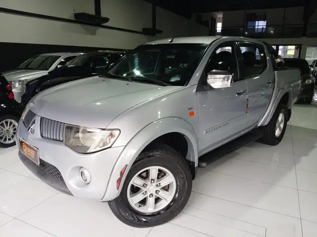 Carro Mitsubishi L200 Triton Sport 2009 L 200 Triton HPE 4x4 3.5 (cab. dupla) (aut)