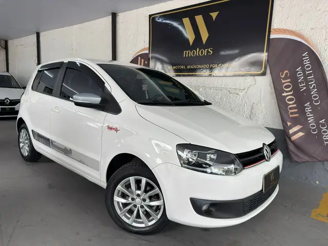 Carro Volkswagen Fox 2014 1.6 VHT Rock in Rio (Flex)
