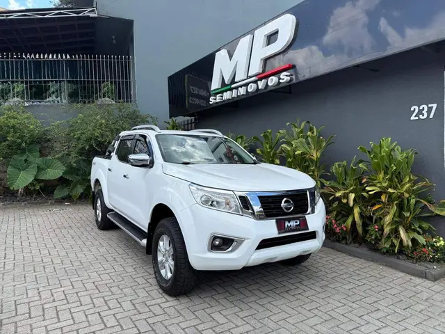 Carro Nissan Frontier 2018 2.3 TD CD LE 4x4 (Aut)