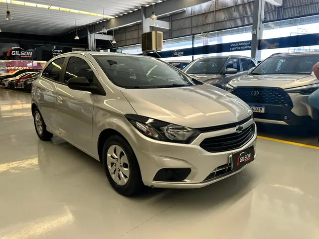 Carro Chevrolet Onix 2021 1.0 (Flex)