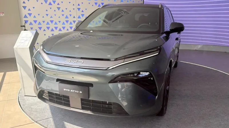 Novo BYD Atto 8 de 488 cv é maior que Song Plus e roda 900 km com um tanque