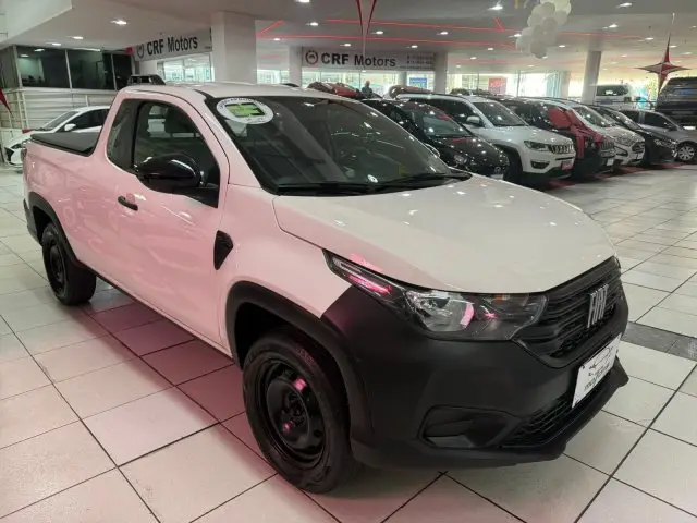 Carro Fiat Strada 2023 Endurance 1.4 Cabine Plus (Flex)