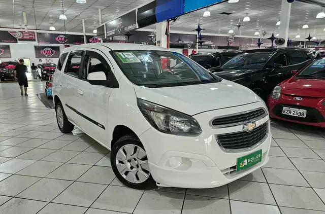Carro Chevrolet Spin 2018 LT 5S 1.8 (Flex)