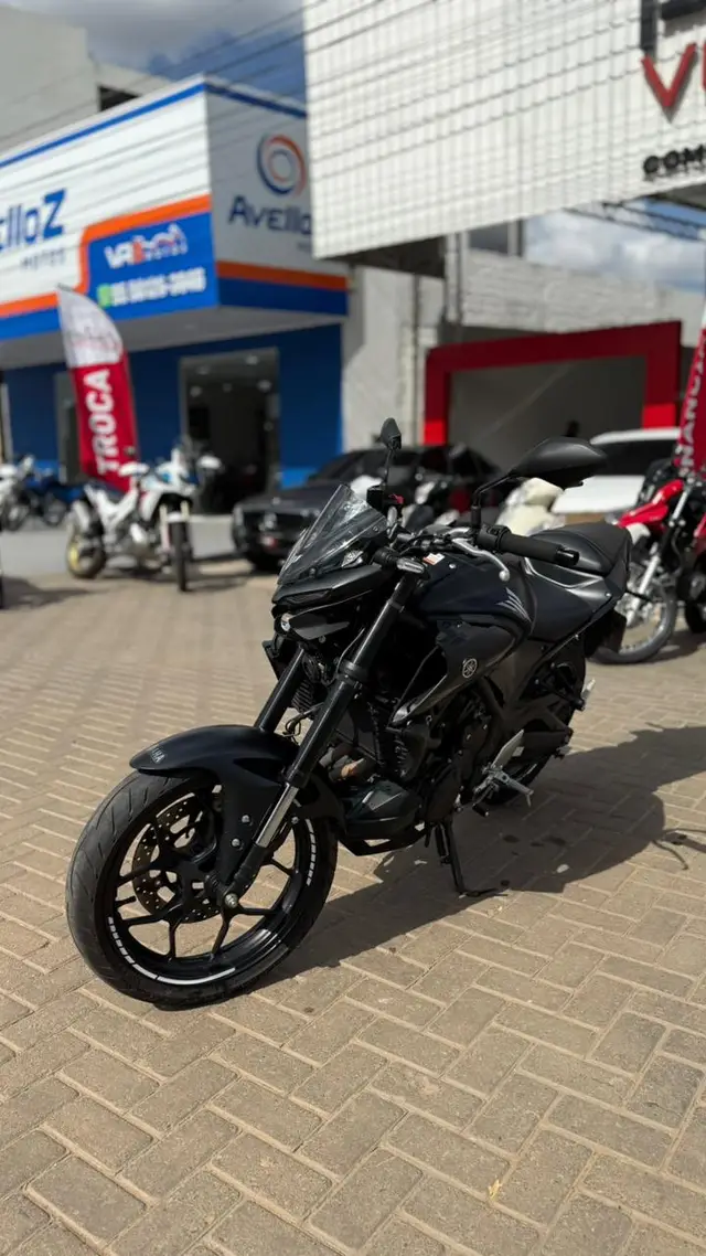 Moto Yamaha MT-03 2024 ABS