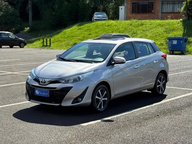 Carro Toyota Yaris Sedan 2019 1.5 XL (Flex)