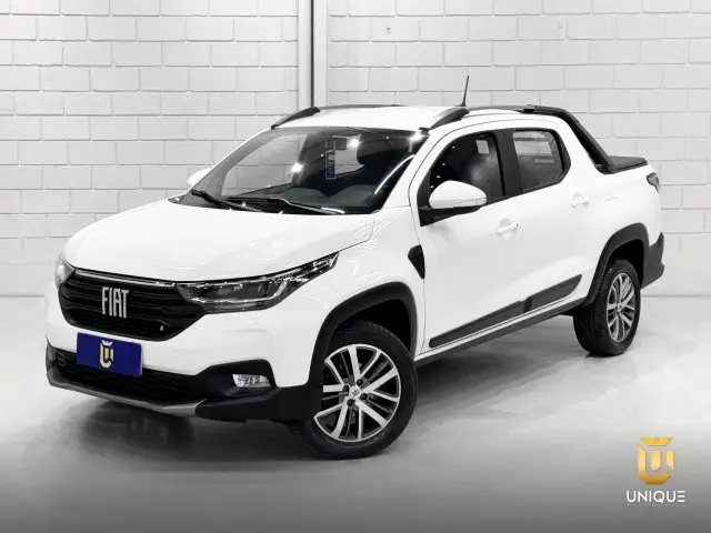 Carro Fiat Strada 2023 Volcano 1.3 CD AT (Flex)