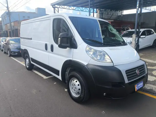 Carro Fiat Ducato 2021 2.3 TDI Cargo Curto
