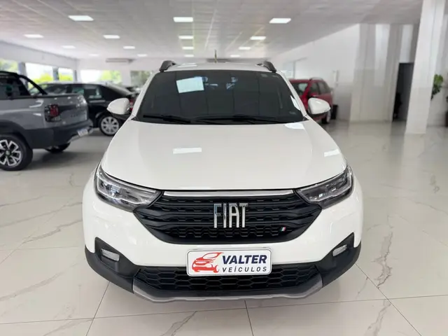 Carro Fiat Strada 2023 Volcano 1.3 CD (Flex)