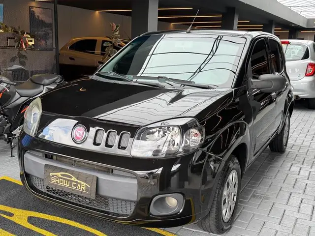Carro Fiat Uno 2014 Vivace 1.0 8V (Flex) 4p