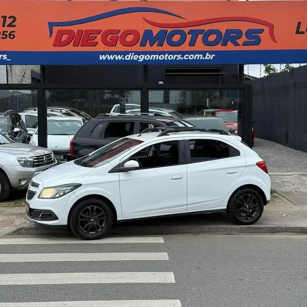 Carro Chevrolet Onix 2014 1.4 LTZ SPE/4