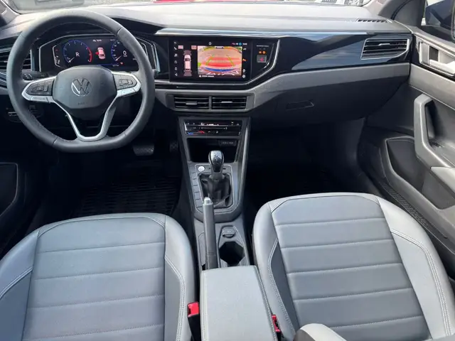 Carro Volkswagen Nivus 2023 Highline 200 TSI