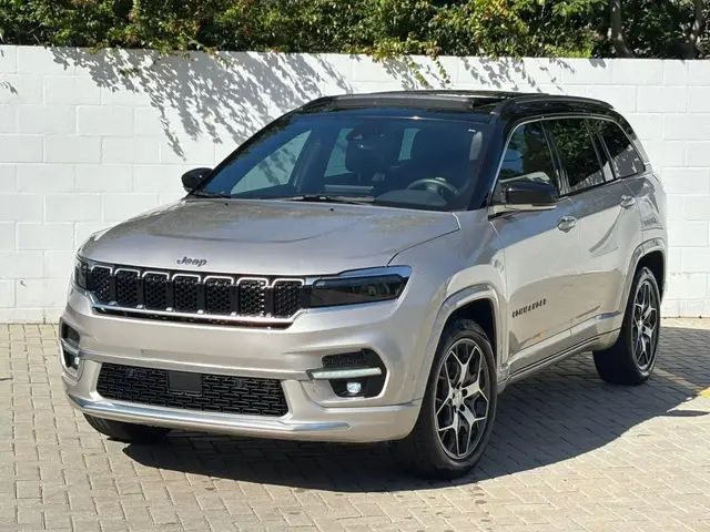 Carro Jeep Commander 2022 Overland T270 Flex (Aut)