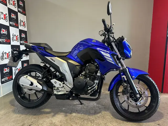 Moto Yamaha Fazer FZ25 2023 Flex