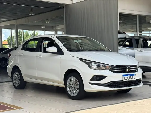 Carro Fiat Cronos 2023 Drive 1.3 (Flex) MT