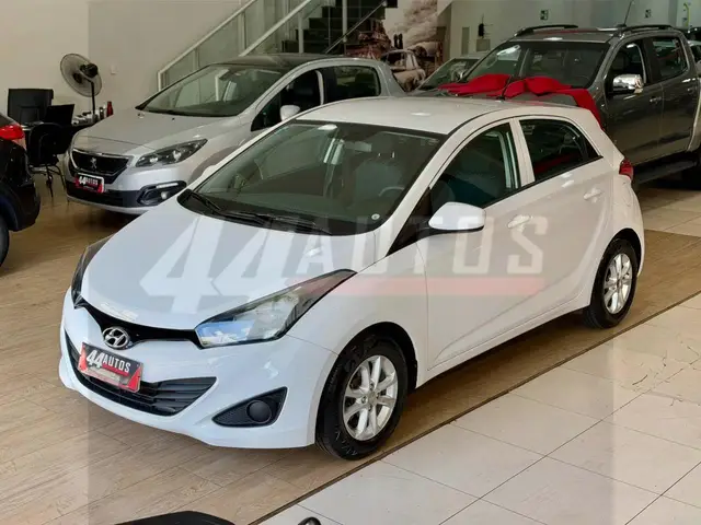 Carro Hyundai HB20 2013 C.Style/C.Plus 1.6 Flex (Aut.)
