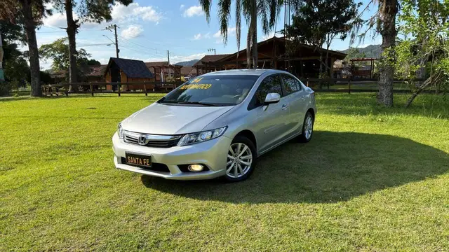 Carro Honda Civic 2014 New  LXR 2.0 i-VTEC (Aut) (Flex)