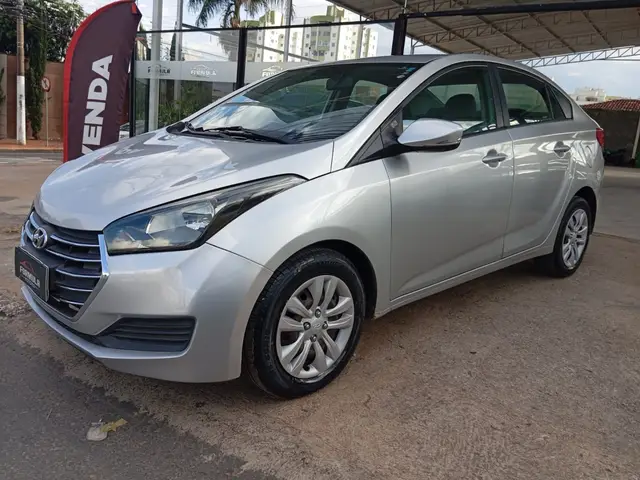Carro Hyundai HB20S 2016 1.0 Comfort Plus (Flex)