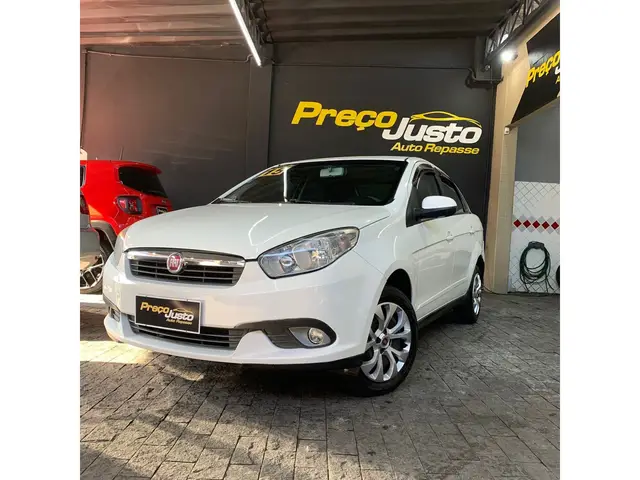 Carro Fiat Grand Siena 2015 Evo Attractive 1.4 8V (Flex)