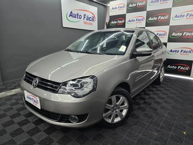 Carro Volkswagen Polo Sedan 2013 Comfortline 1.6 8V (Flex)