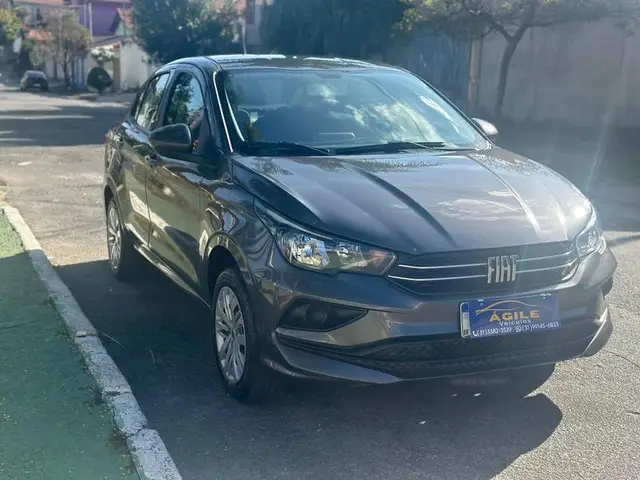 Carro Fiat Cronos 2024 Drive 1.3