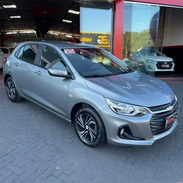 Carro Chevrolet Onix 2025 1.0