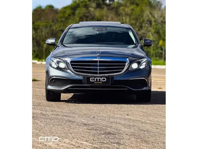 Carro Mercedes-Benz Classe E 2019 E 250 Exclusive