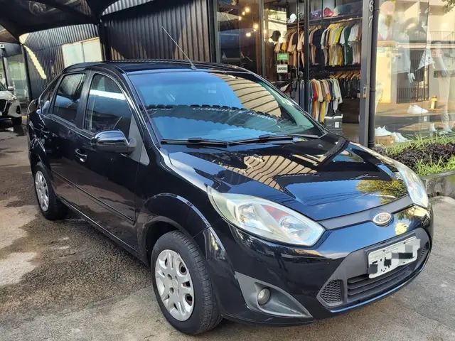 Carro Ford Fiesta Hatch 2013 1.5 16V Flex Mec. 5p