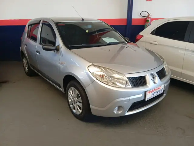 Carro Renault Sandero 2009 Expression 1.0 16V (flex)
