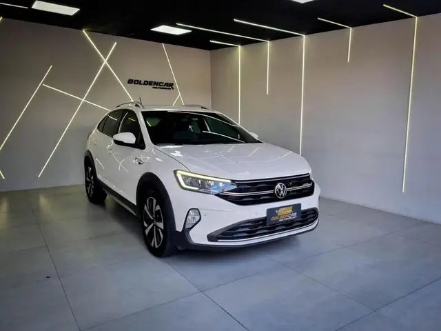 Carro Volkswagen Nivus 2024 Highline 200 TSI