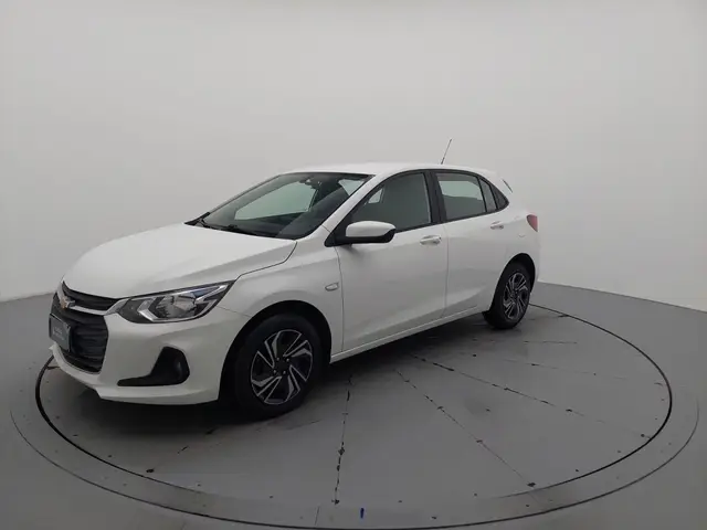 Carro Chevrolet Onix Plus 2025 LT 1.0